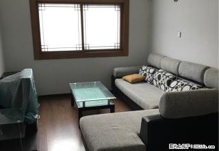 东光家属楼广场边上4楼两室两厅1100一个月家具全大阳台 - 荆门28生活网 jingmen.28life.net